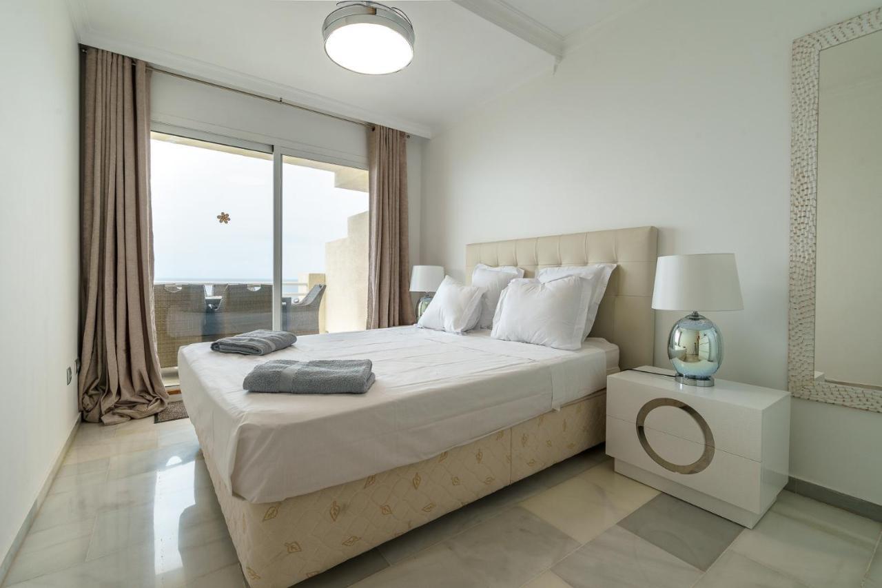 El Faro Malagasuite Luxury Pool Mijas מראה חיצוני תמונה