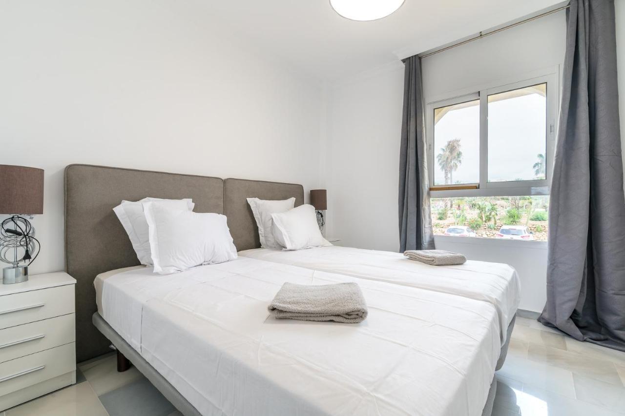 El Faro Malagasuite Luxury Pool Mijas מראה חיצוני תמונה
